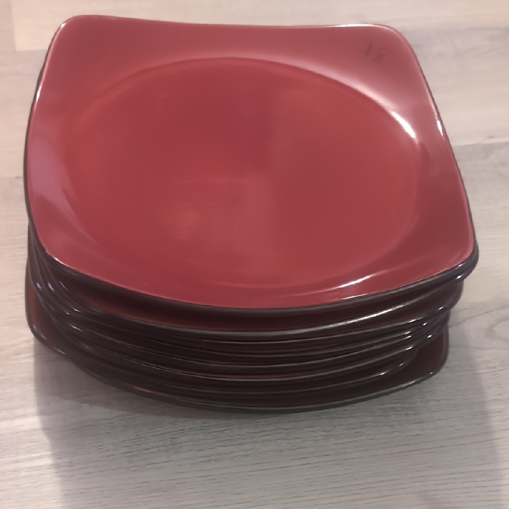 Square Red Dinner Plates Set